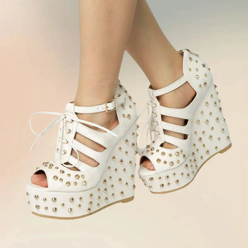 الذهب المسامير الأبيض أسافين كعب صنادل أرضية مشبك حزام أحذية النساء اللمحة تو موضة الحفلات المواعدة 2025 Zapatos Para Mujere