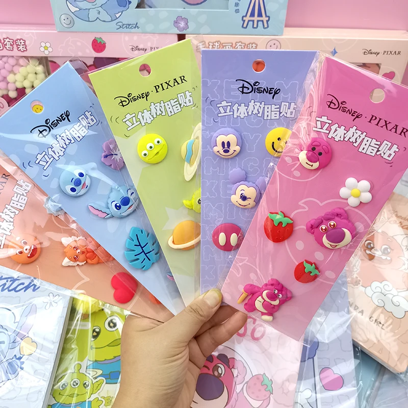 

Милая наклейка Disney «Ник Джуди» для мальчиков и девочек, новинка 2025, 3D рельефный кристалл, мультяшный компьютер, креативные декоративные наклейки «сделай сам»