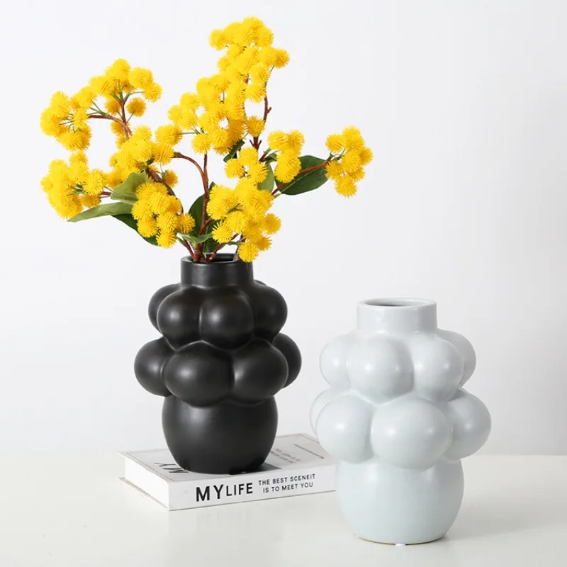 European Ceramic Vase Modern Art Decor Living Room Flower Vases Creative Handmade Desktop Dried Flower Organizer Home Decoration