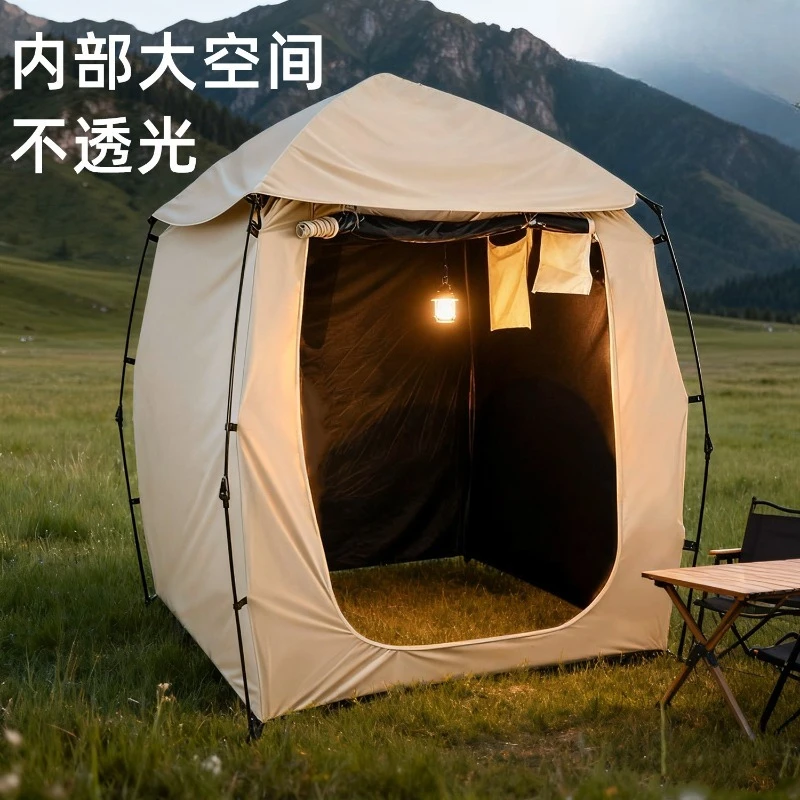 The tent field emergency full shading waterproof, rainproof and windproof explosion