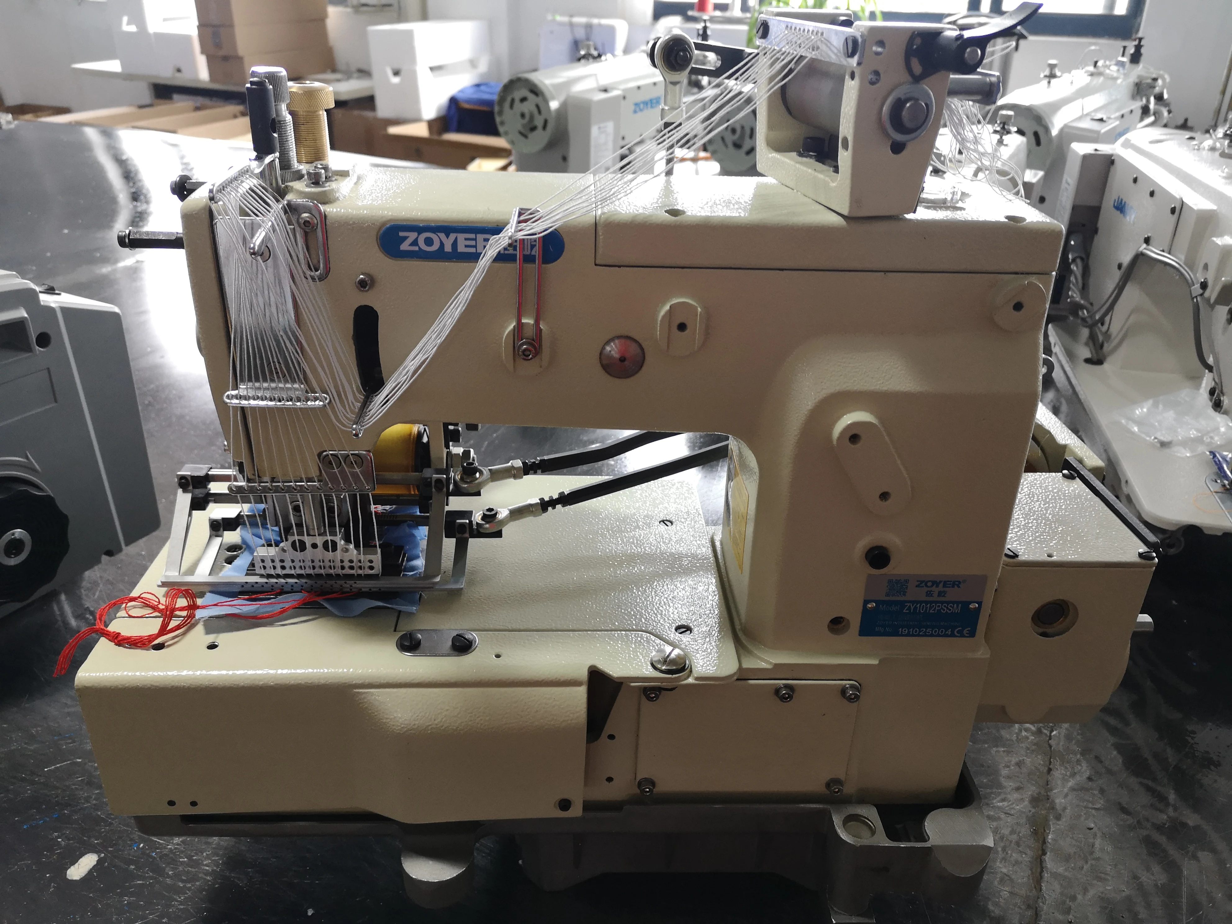 ZY1012PSSM Zoyer 12-needle Flat-bed Double Chain Stitch Sewing Machine 6MM Max. Sewing Thickness 12 Needles 3/16 Or 1/4 7-17 36