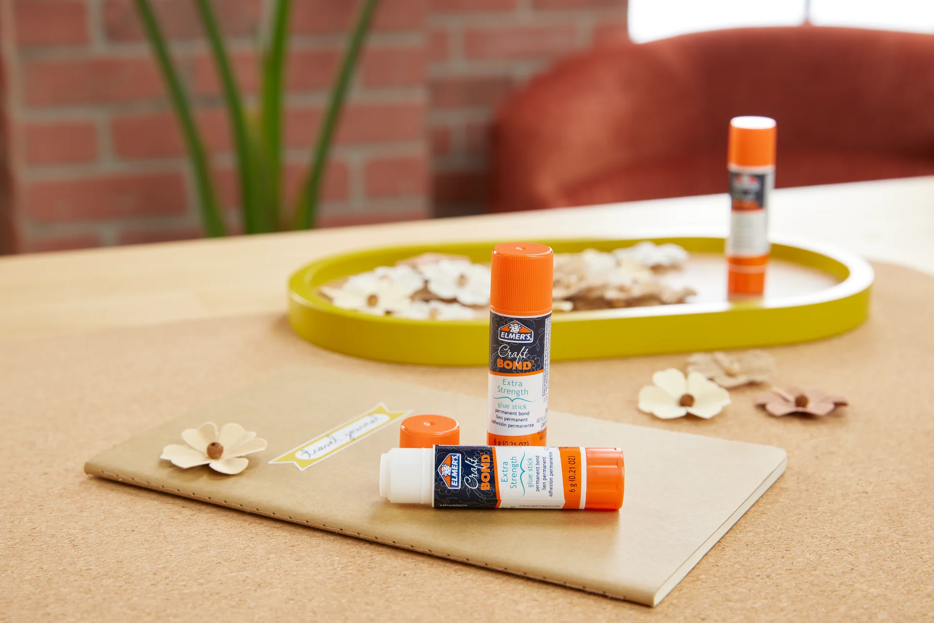 

Craft Bond Scrapbook Glue Set, 4 Types of Craft Glue