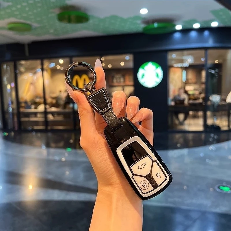 

High Quality ABS Car Remote Key Case Cover Protector Shell For Audi A4 A4L A5 Q5 Q7 TT TTS 8S B9 2016 2017 2018 Auto Accessories