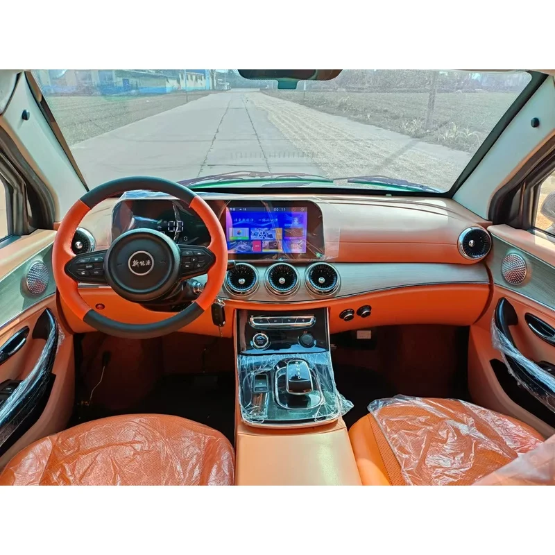 New Energy Vehicle 5 Seater 4-Door Adult Quadricycle Luxury Ambient Lighting Simulated Leather Seats Sedan