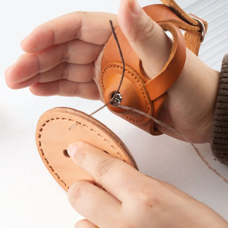 

Genuine Leather Thimble for Heavy-Duty Sewing & Quilting. Full Palm Protector with Anti-Slip Grip for Right/Left Hand