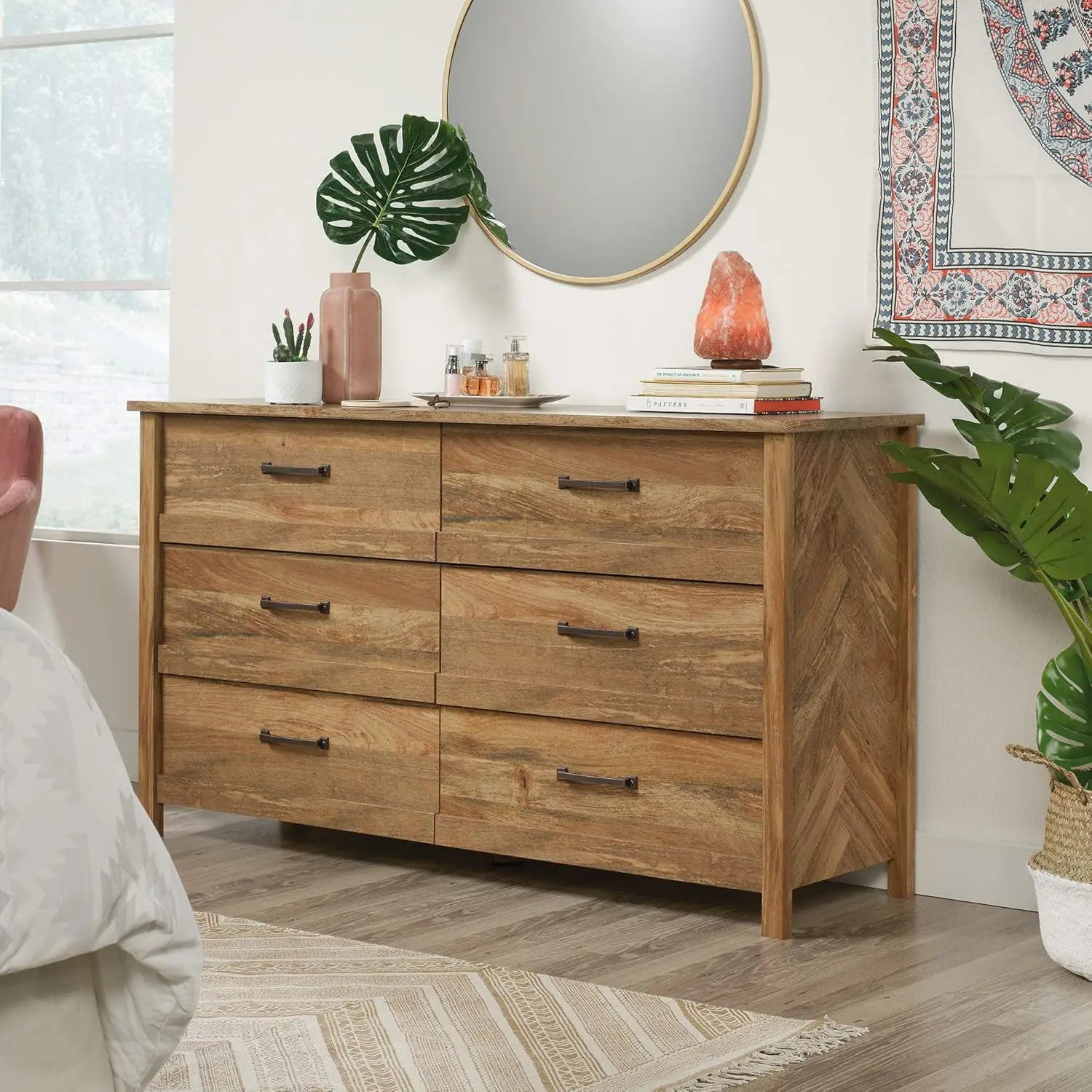 Bedroom Dresser Made of Wood in Sindoori Mango Color with 6 Drawers