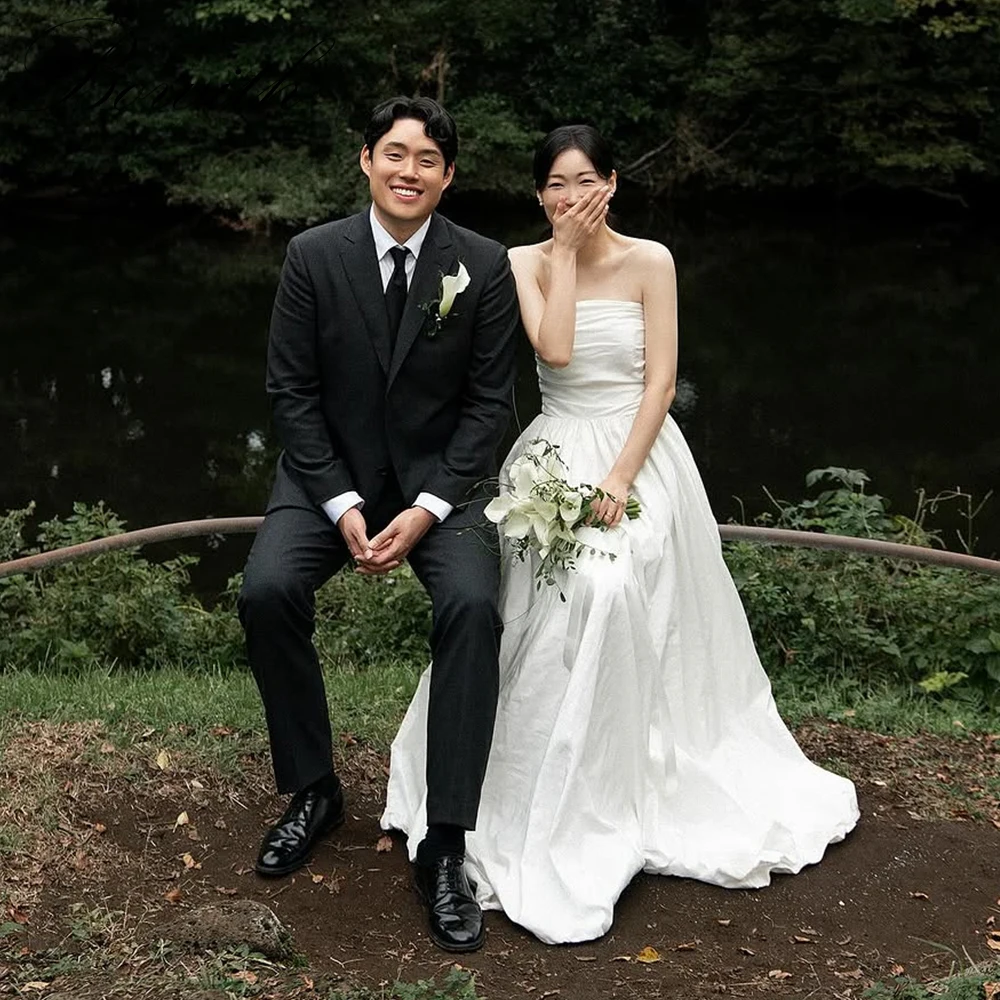 

Bowith Korean Wedding Dresses Simple Strapless ウエディングドレス Corset Bridal Gown Outdoor Wedding Photo Shoot Dresses