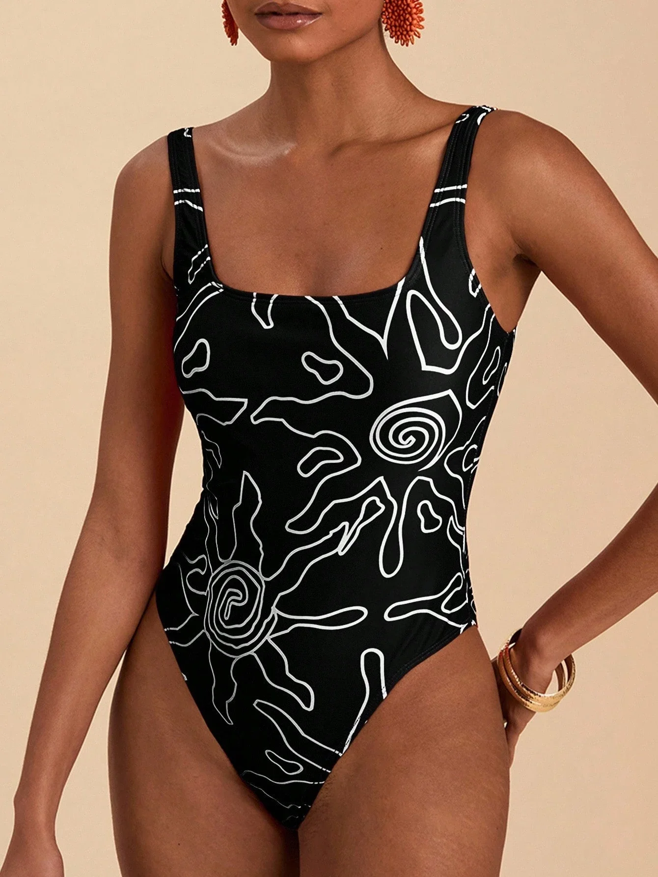 

Women Abstract Line Star Print Square Neck One-Piece Swimsuit Black White Beach Swimwear