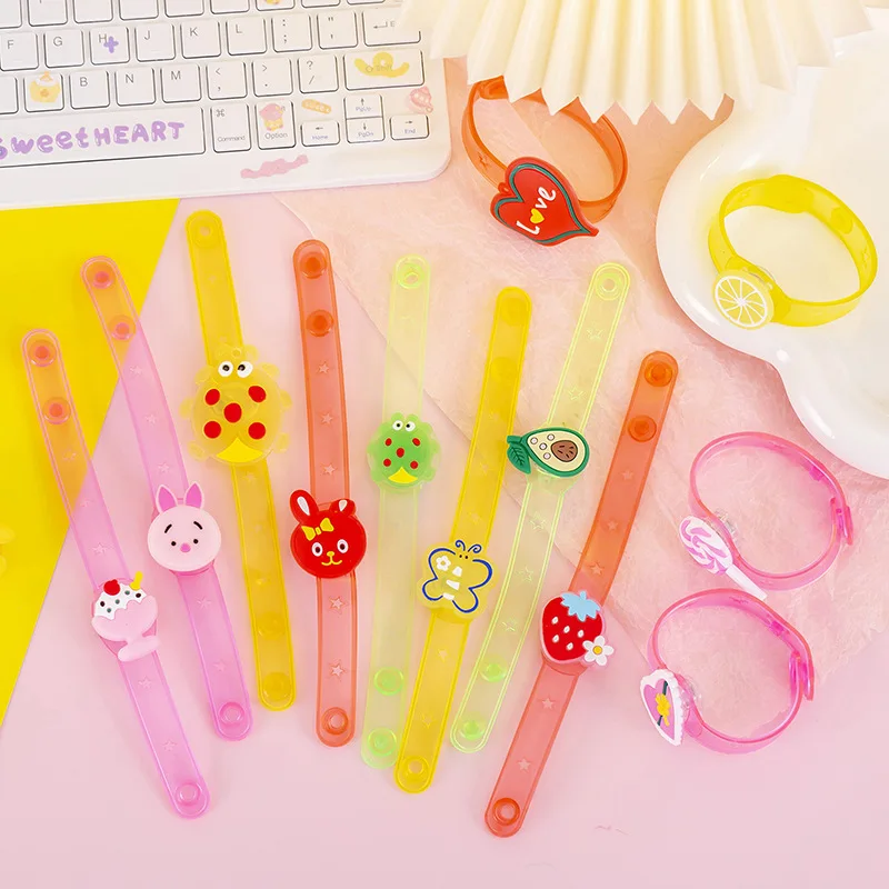 6 szt. Świecące bransoletki LED z efektem migotania, kreatywne zegarki z kreskówkami, prezent dla dzieci, bransoletki świetlne na imprezy, zabawki z brokatem