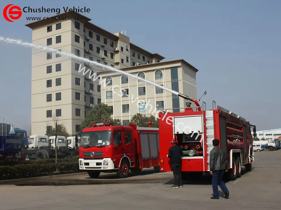 2024 Camión popular de la extinción de incendios del tanque de agua del automóvil de China para el rescate de emergencia