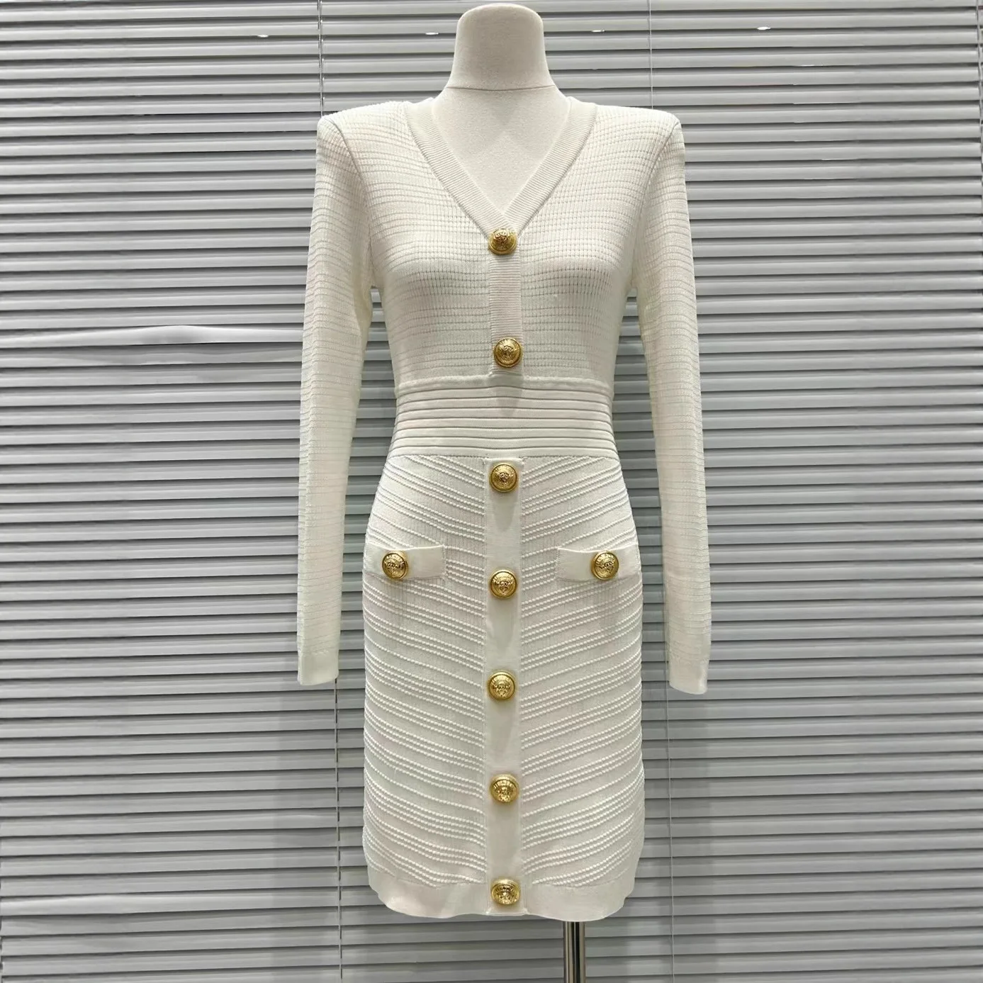 

【Gift Free】2025 Autumn Winter Elegant Heiress Sexy V-Neck Slim Fit Gold Button Long Sleeve Bodycon Knit Mini Dress for Women