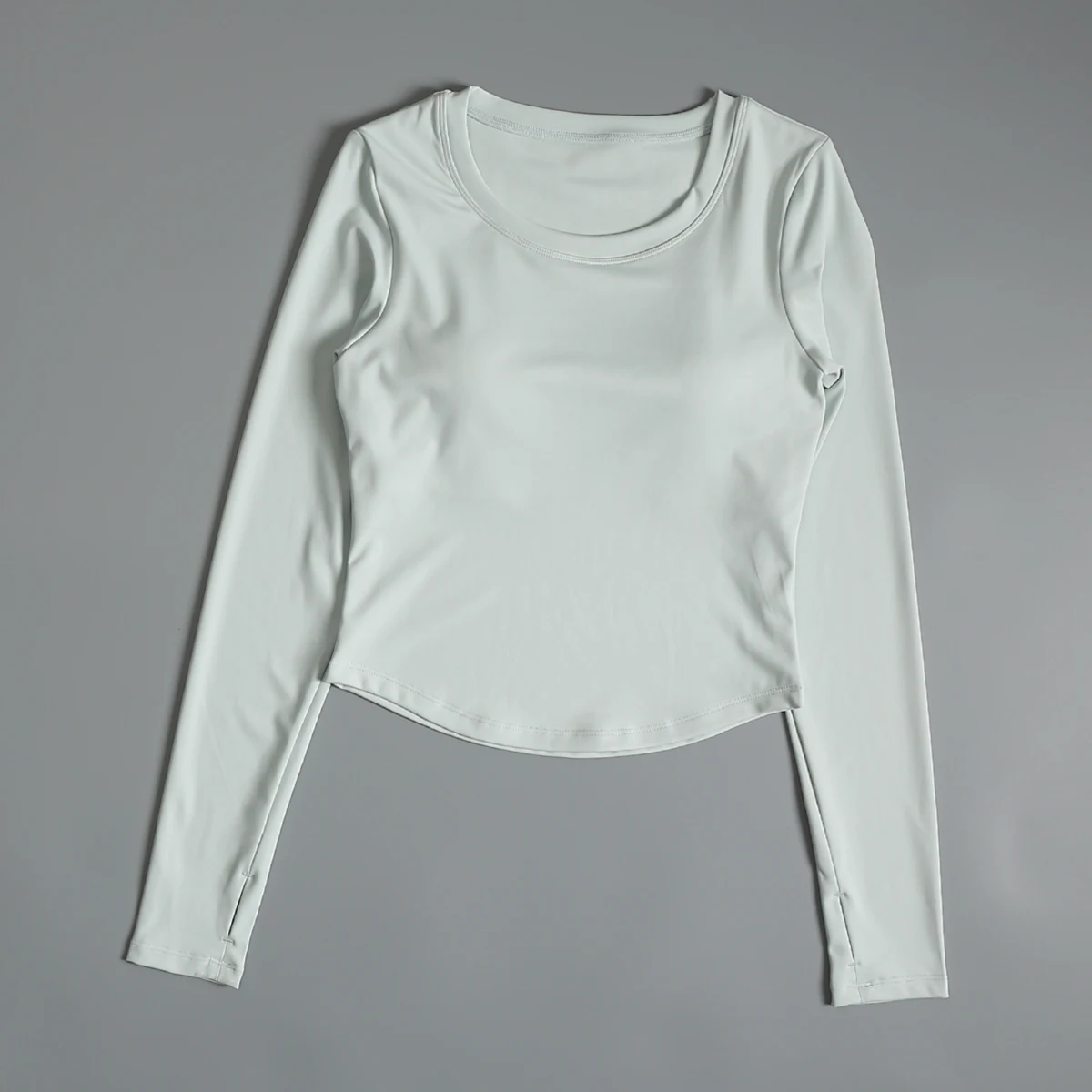 Yoga wear for women 2025 new Pilates long-sleeved T-shirt slim fit sports top with chest pad training fitness autumn