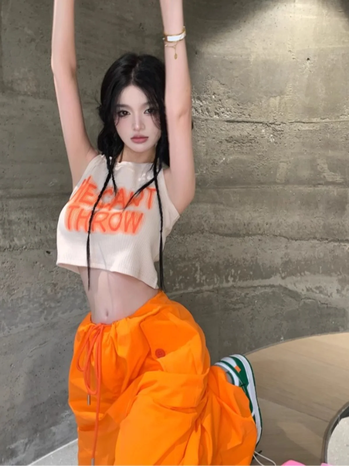 

Summer 2026 Fashionable American Style Women's Tank Top And Pants Two-Piece Set Elegant Quality Lady Retro Style Workwear