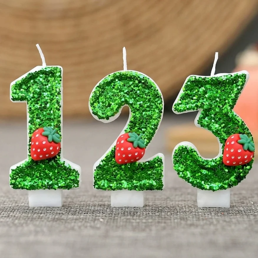 Neuer Glitzer-Grüner Erdbeer-Kuchen-Topper, Rote Erdbeer-Krone Digitale Geburtstagskerzen, Party-Jubiläums-Dekoration
