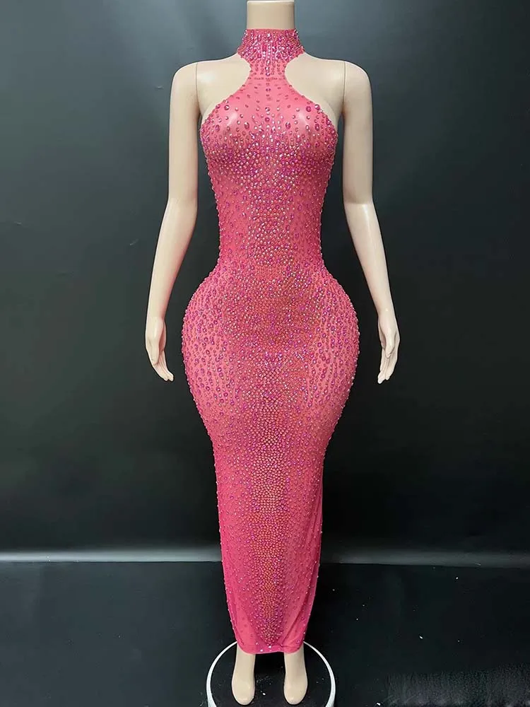 고품질 라인스톤 섹시한 홀터넥 메쉬 핑크 드레스 2025 신상 맞춤 여성 의류