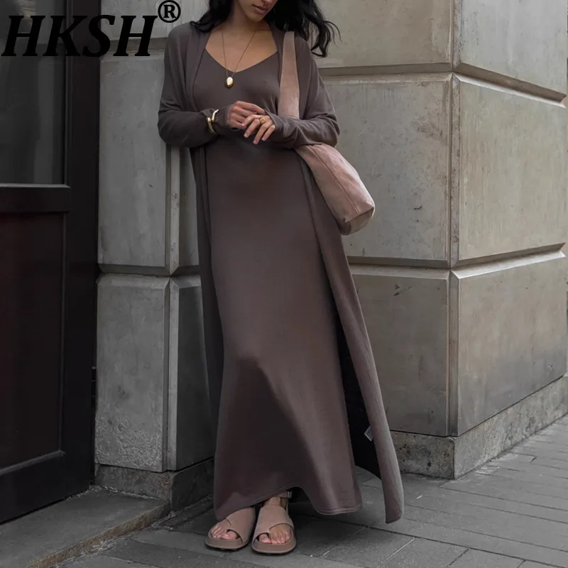 

HKSH Spring Autumn New Woman Two-piece Dress Set Knitted Long Sleeve Cardigan Sleeveless Solid Color Dresses Tide Casual HK14644