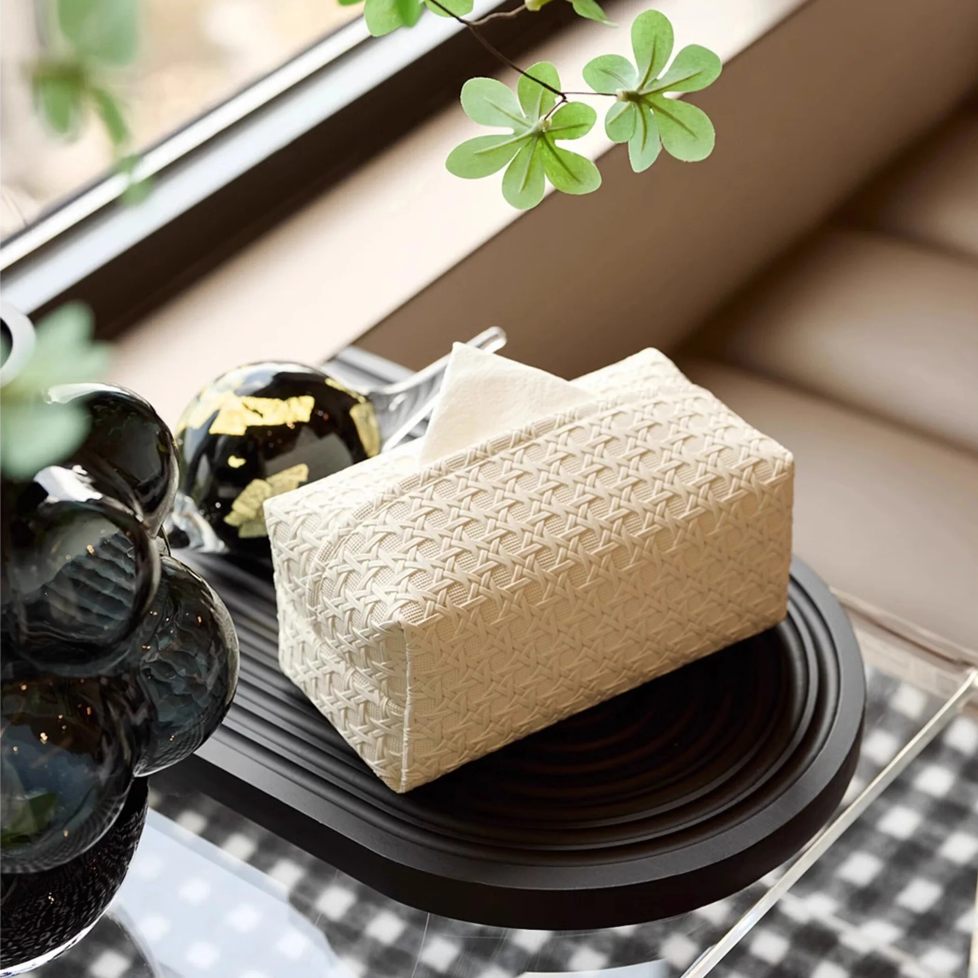 Woven Rattan Texture PU Leather Tissue Box, Light Luxury Napkin Holder for Tea Table, Bedroom Living Room Decor