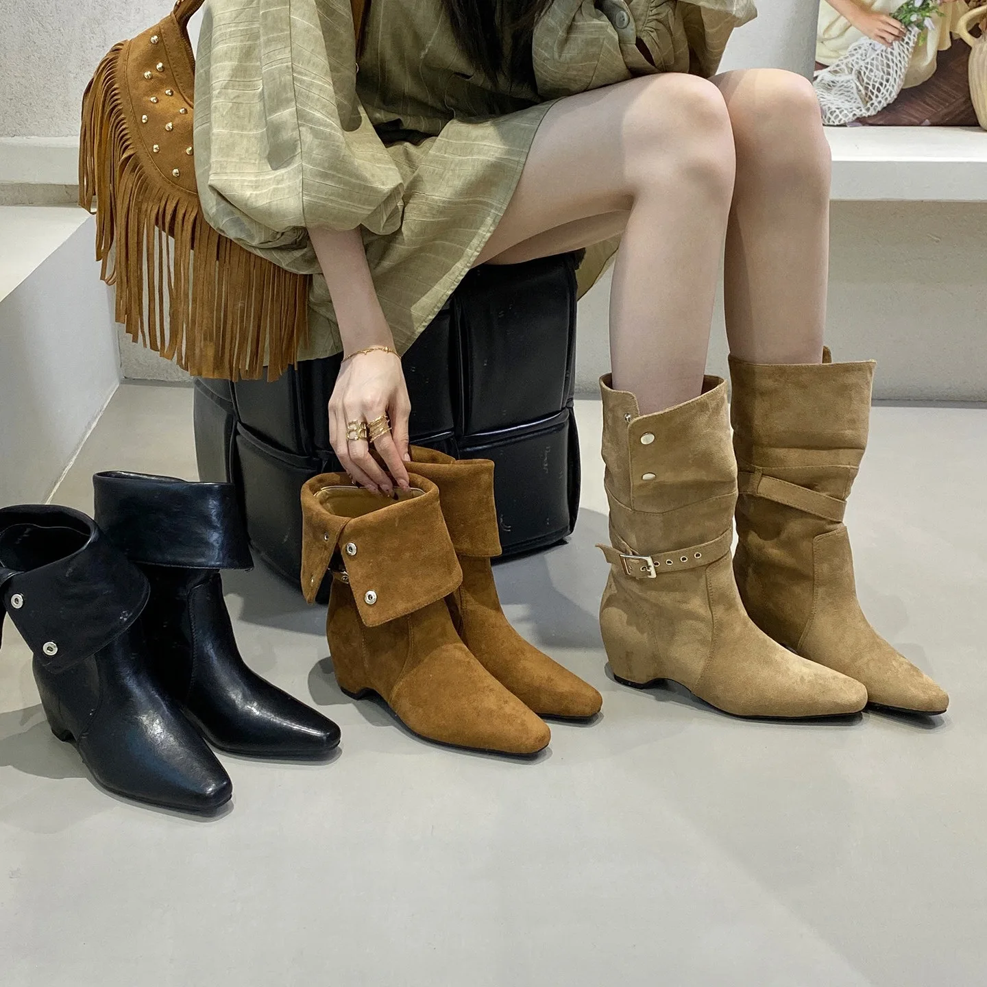 Two Way Fold Retro Hidden Heel Stacked Ankle Boots Women Chunky Heel Belt Buckle Western Cowboy Boots
