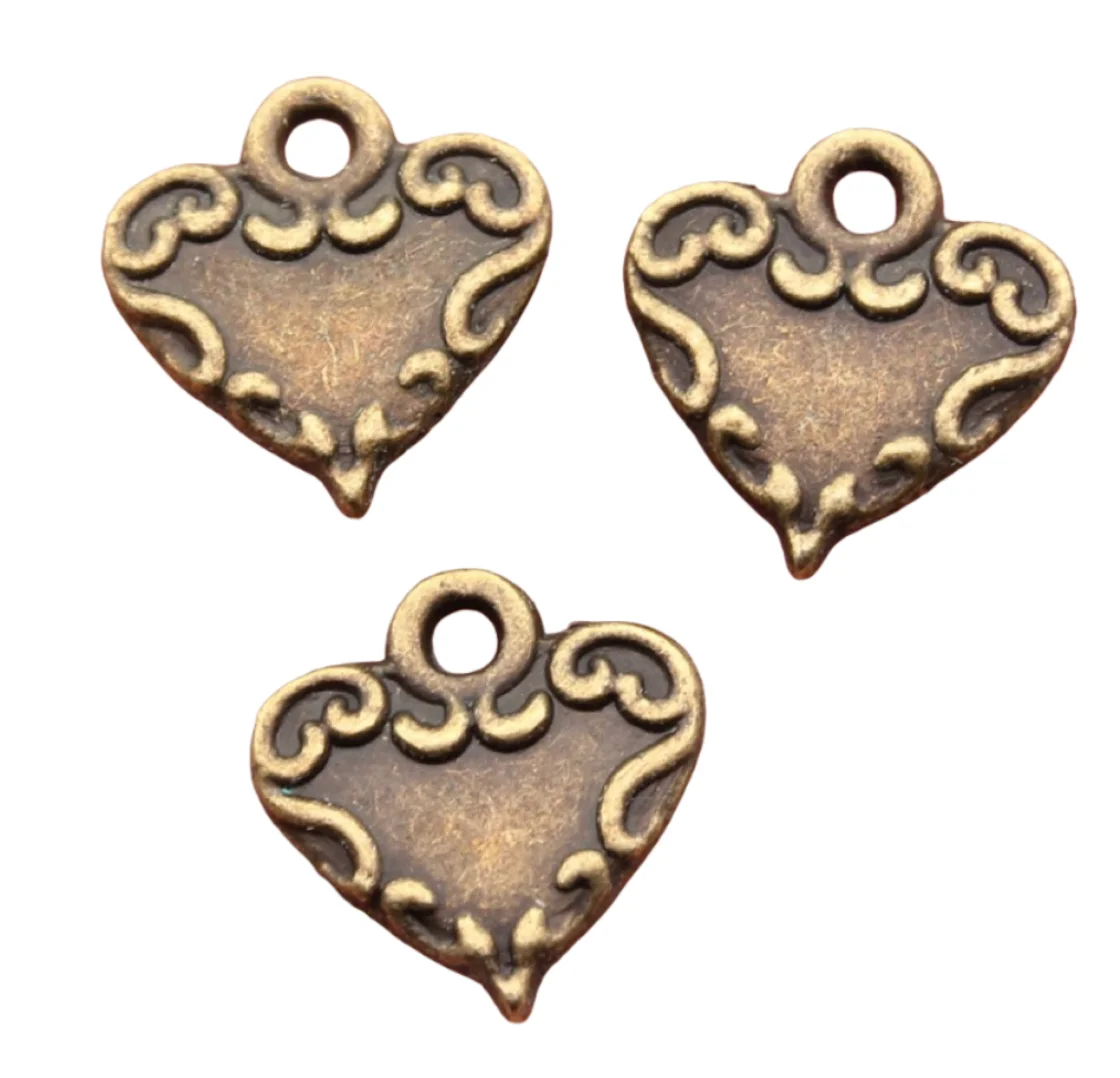 

30pcs 13mm Vintage heart design charms for DIY jewelry accessories Zinc Alloy Metal HW3736