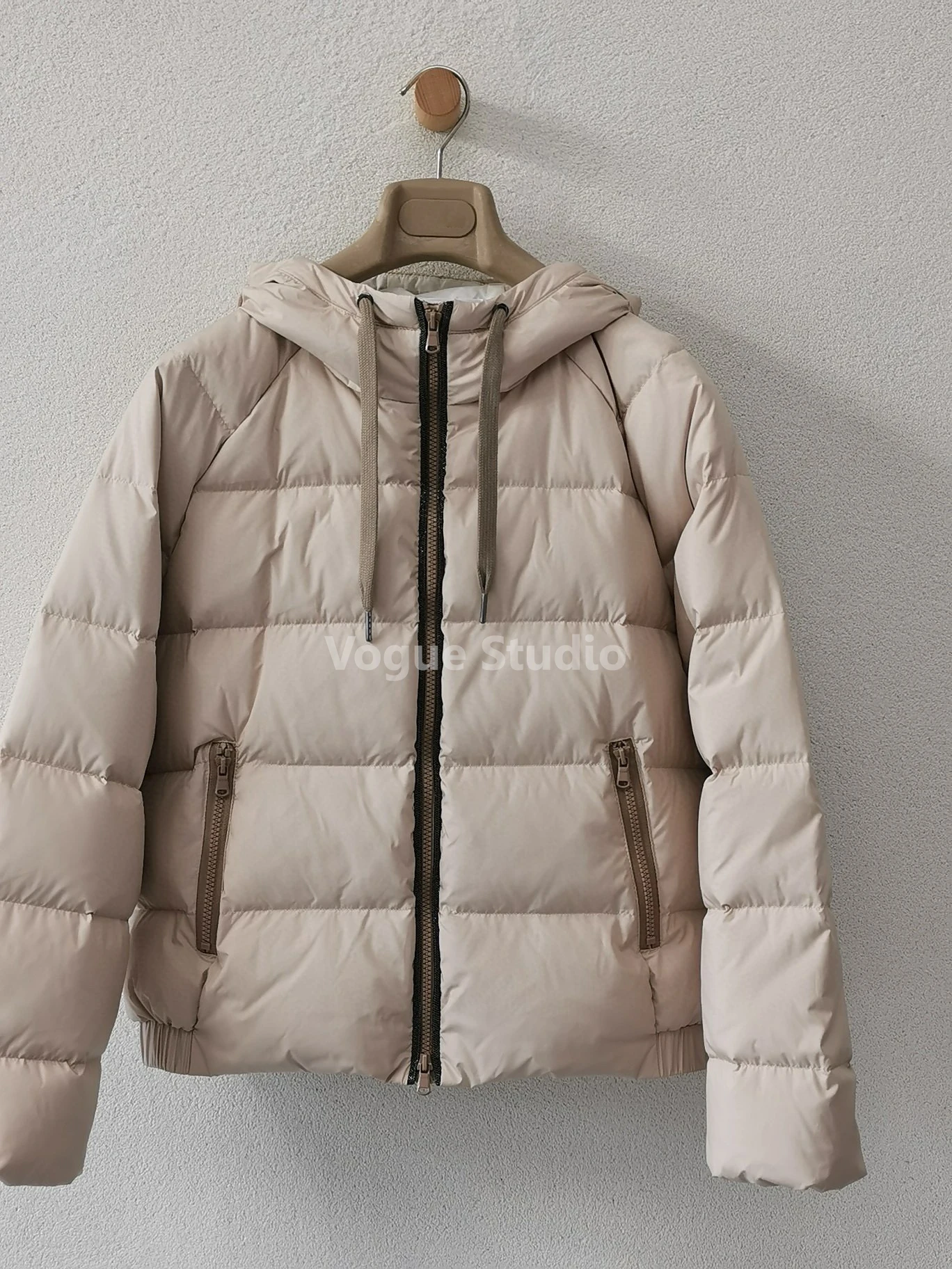 Autumn spring casual hooded quilted down jacket