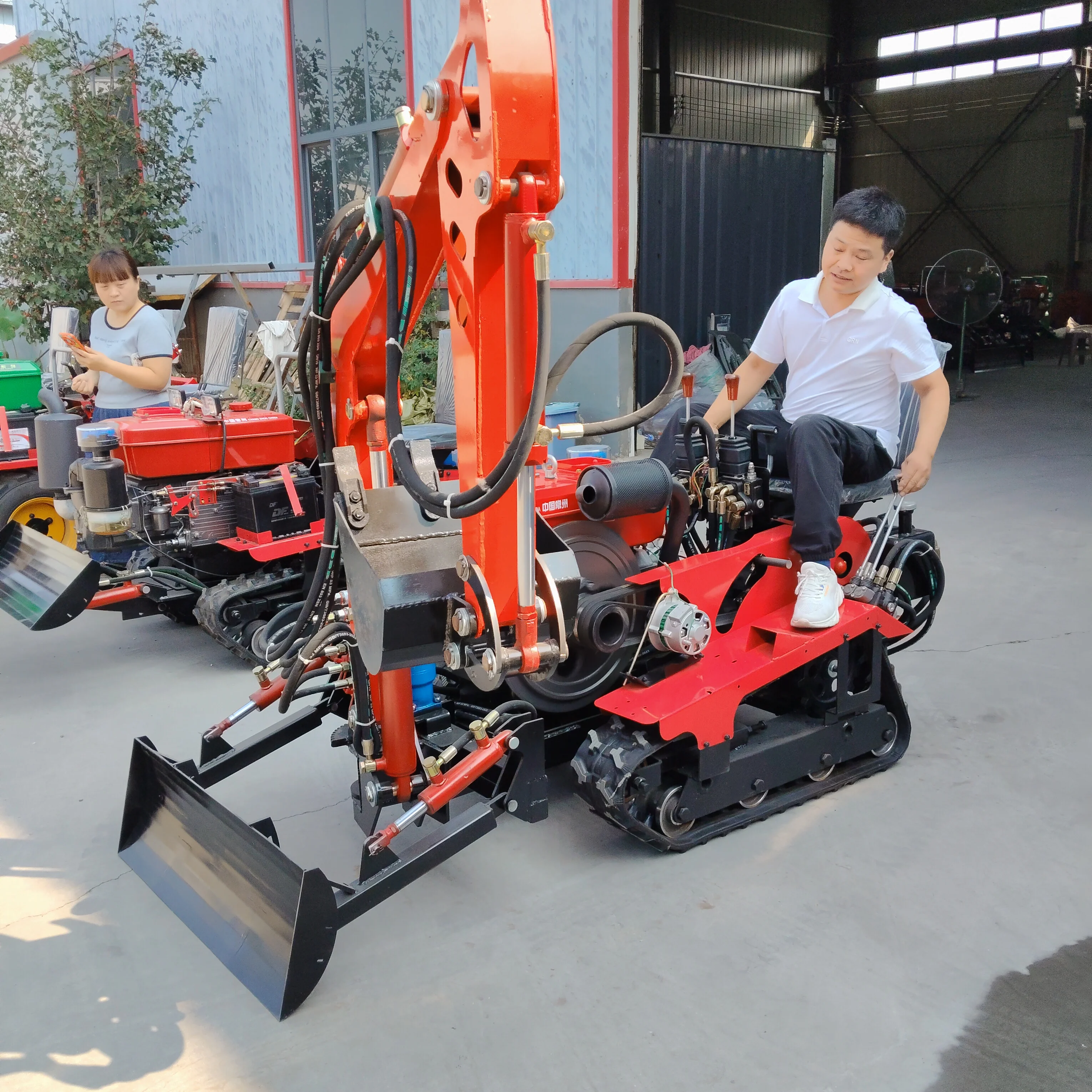 Multifunctional Wheeled Ride-on Cultivator, Four Wheel Diesel Mini Tractor, Rotary Tiller for Plowing, Ditching and Preparation