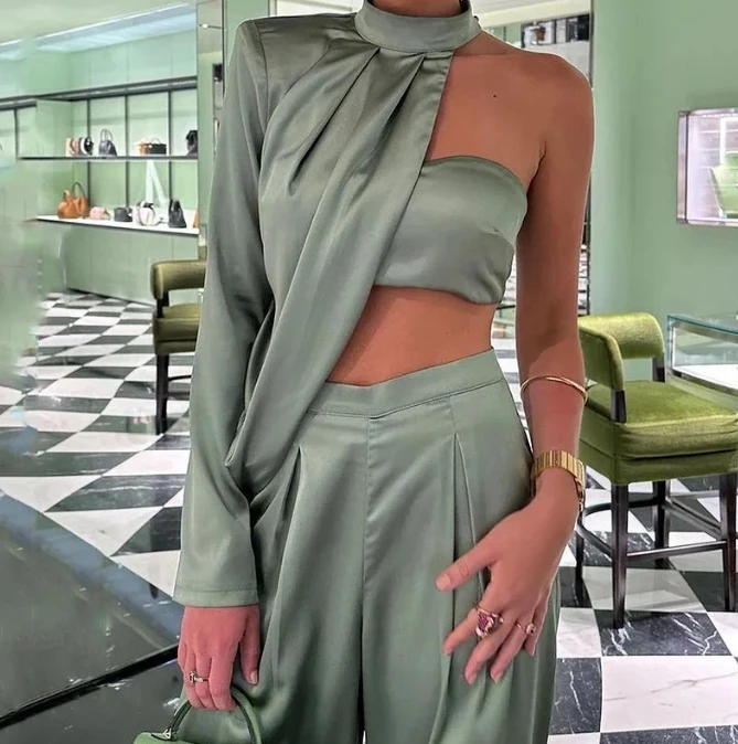 2024 Women's Fashion Elegant Hanging Neck Oblique Shoulder Bra Sexy Open Navel Wide Leg Pants Set