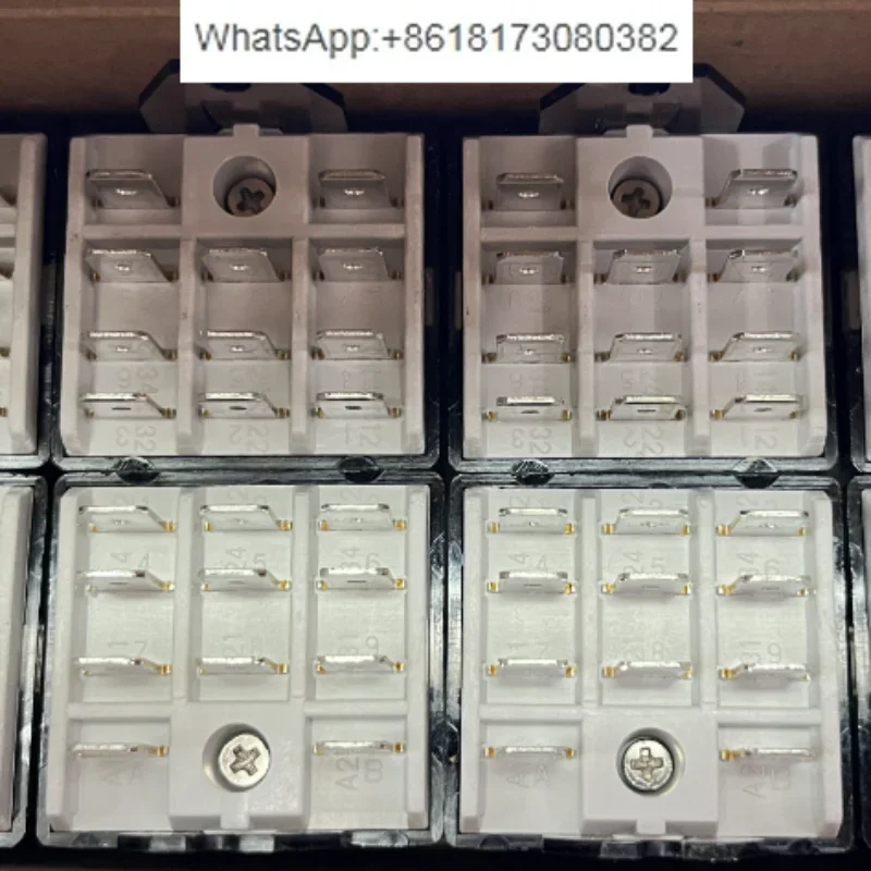 1 PZ 62.83.9.024.0000 Relè Relè originale nuovo di zecca