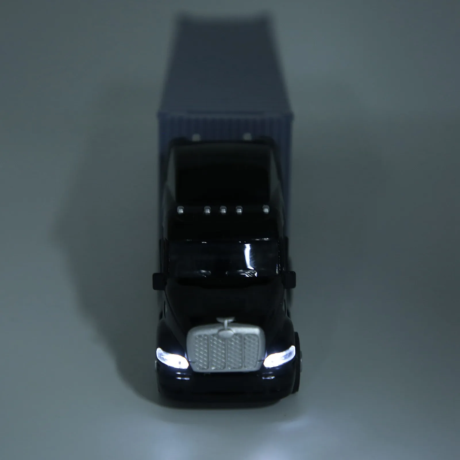 Modelo de coche contenedor de simulación de aleación para niños, coche de juguete extraíble con luz de sonido (negro y gris)