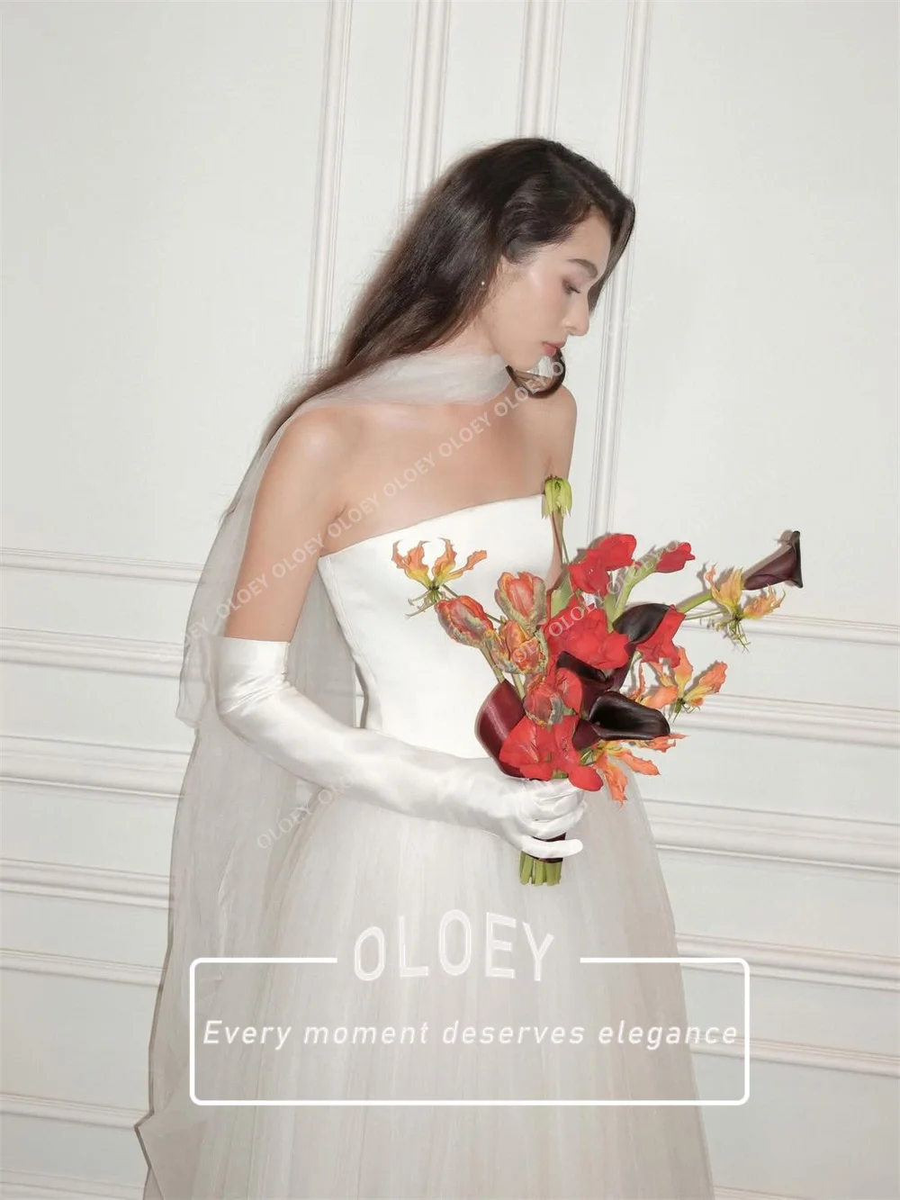OLOEY Sexy Soft Satin Mermaid Wedding Dresses Floor Length Halter Bridal Gowns Beaded Buttons Customized Robe De Mariage