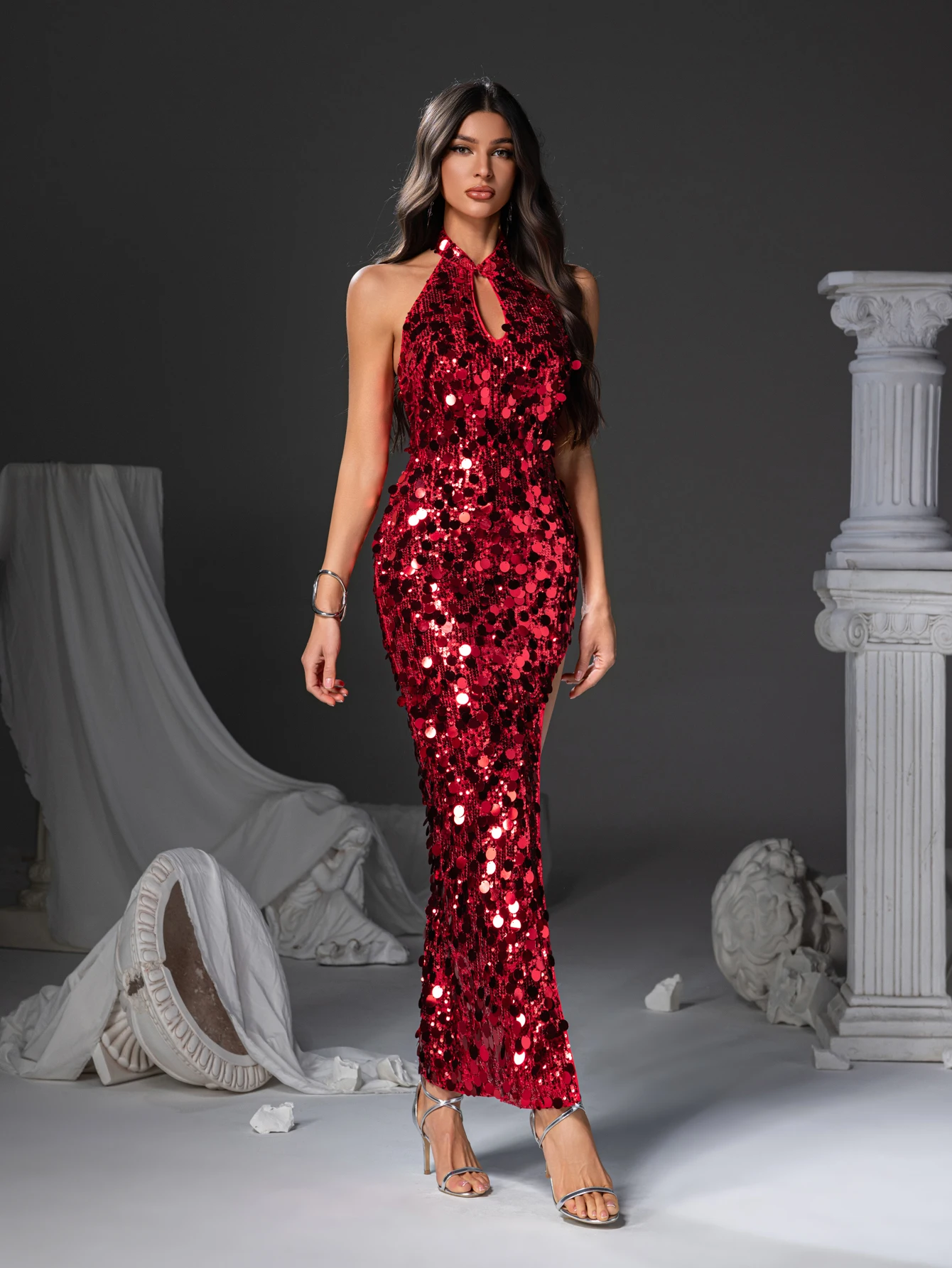 빨간색 대형 스팽글 속이 빈 타이업 치파오