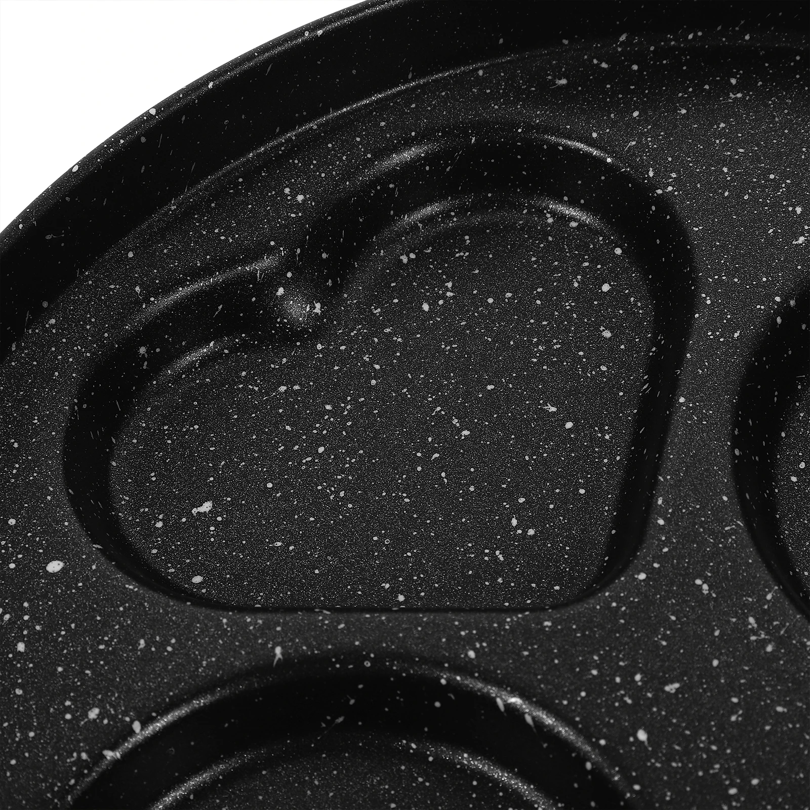 

Heart-Shaped Long Handle Non-Stick Frying Pan Household Kitchen Multi-Functional Wear-Resistant Easy Cleaning for Eggs