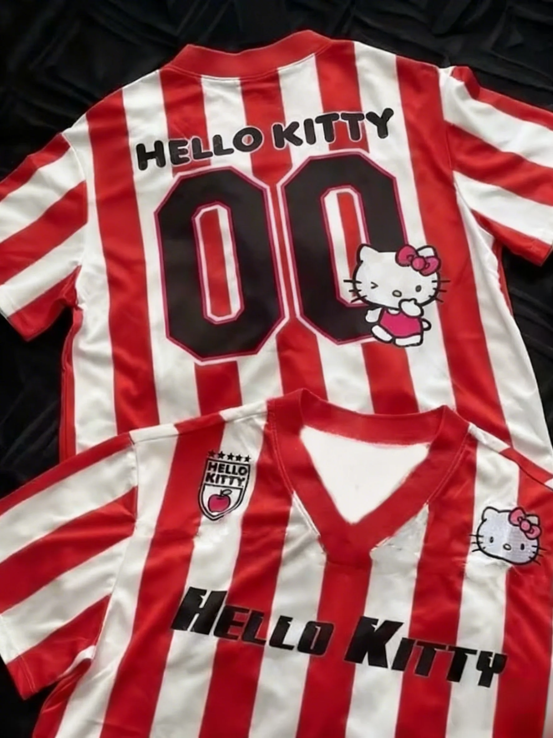 Letnia koszulka z grafiką Hello Kitty, damska, codzienna, z nadrukiem anime, styl streetwear, moda kawaii, elegancka i wygodna koszulka damska.