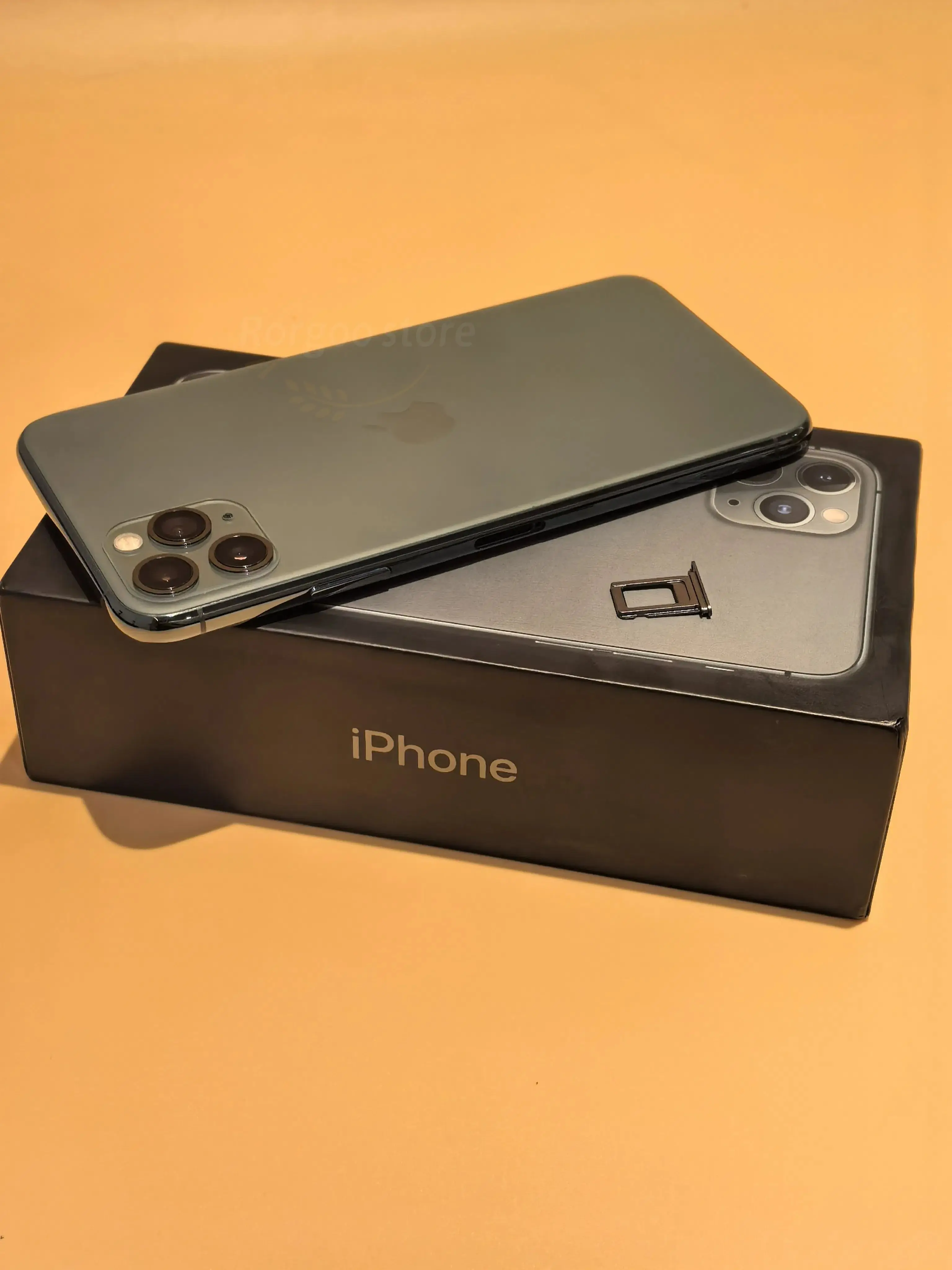 هاتف Apple iPhone 11 Pro Max 4G LTE بشاشة 6.5 بوصة معرف الوجه NFC وكاميرا 12 ميجابكسل هاتف ذكي غير مقفول A13 بيونيك هاتف محمول IOS سداسي النواة