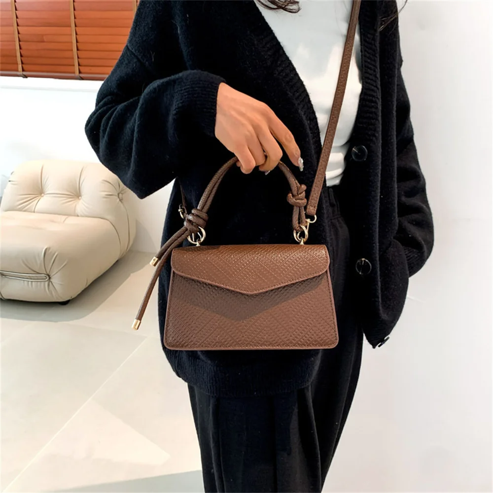 Solid Color PU Leather Texture Shoulder Bag Small Square Bag Ladies Commuter Crossbody Bag Designer Brand High Quality Handbag