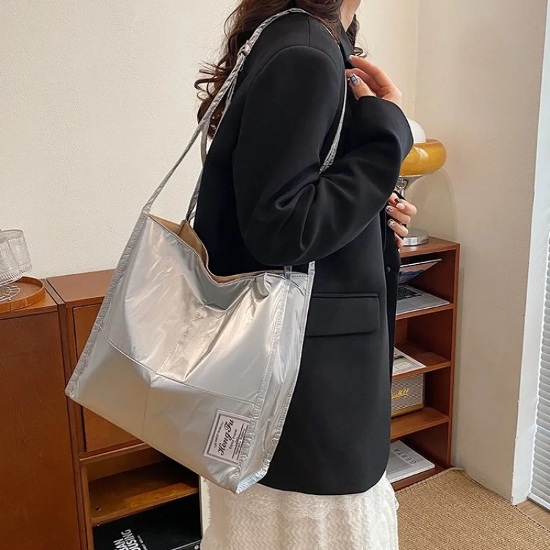 

Luxury Women's Shoulder Bag Crafted From Fine Leather Featuring Popular Classic Elegant And Vintage Daily Look​