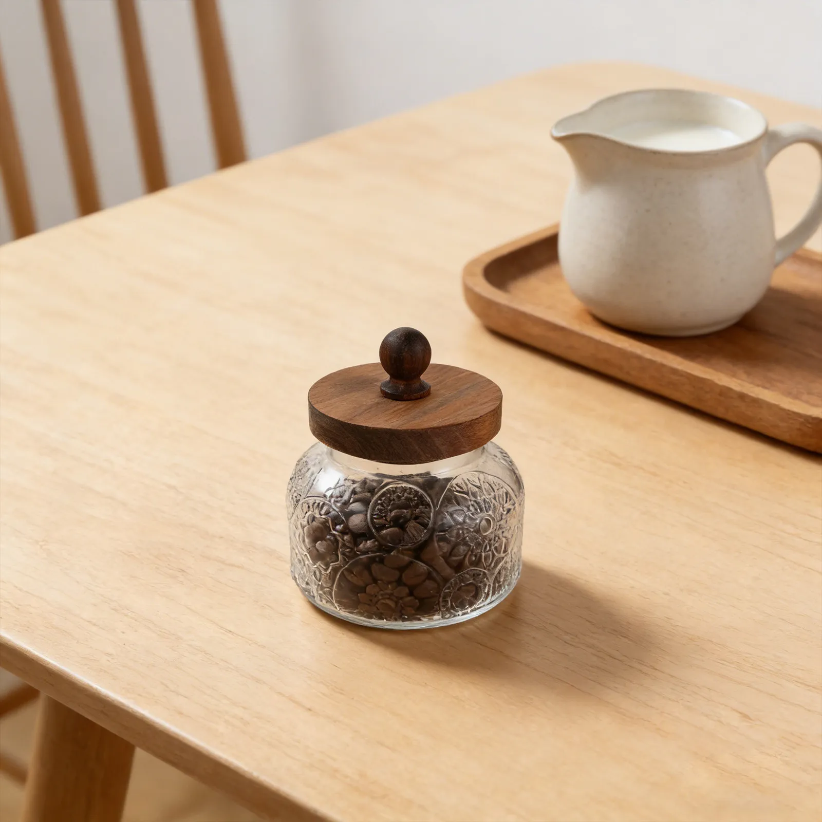 Airtight Glass Storage Jar with Japanese Embossed Design – 750ml Coffee, Tea, Sugar Container for Pantry Organization