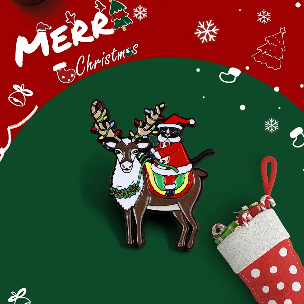 Santa-Cat And His R…