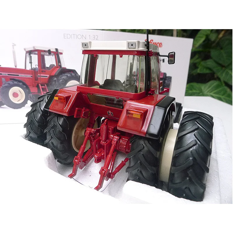 Diecast 1:32 Scale 1455 XL 6-wheel Alloy Tractor Model Collection Souvenir Display Ornaments Vehicle Toy