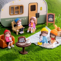 2pcs Mini Girls Best Friend Statue Micro Landscape Decoration Car Home Desktop Ornaments