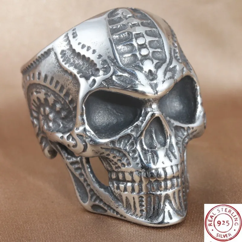

European American Fashion Titanium Steel Skull Ring, Vintage Punk Stainless Steel Band for Trendy Men