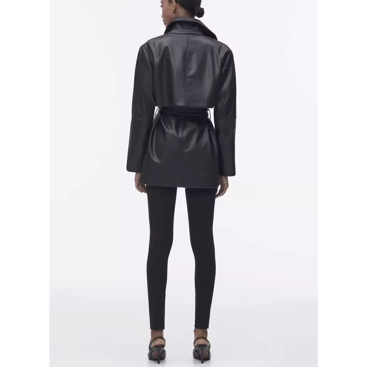 جديد وصول المرأة السائق Sle ort بولي معطف معطف جلد مع حزام صف مزدوج أزرار الخريف Faion ملابس خارجية 2583872