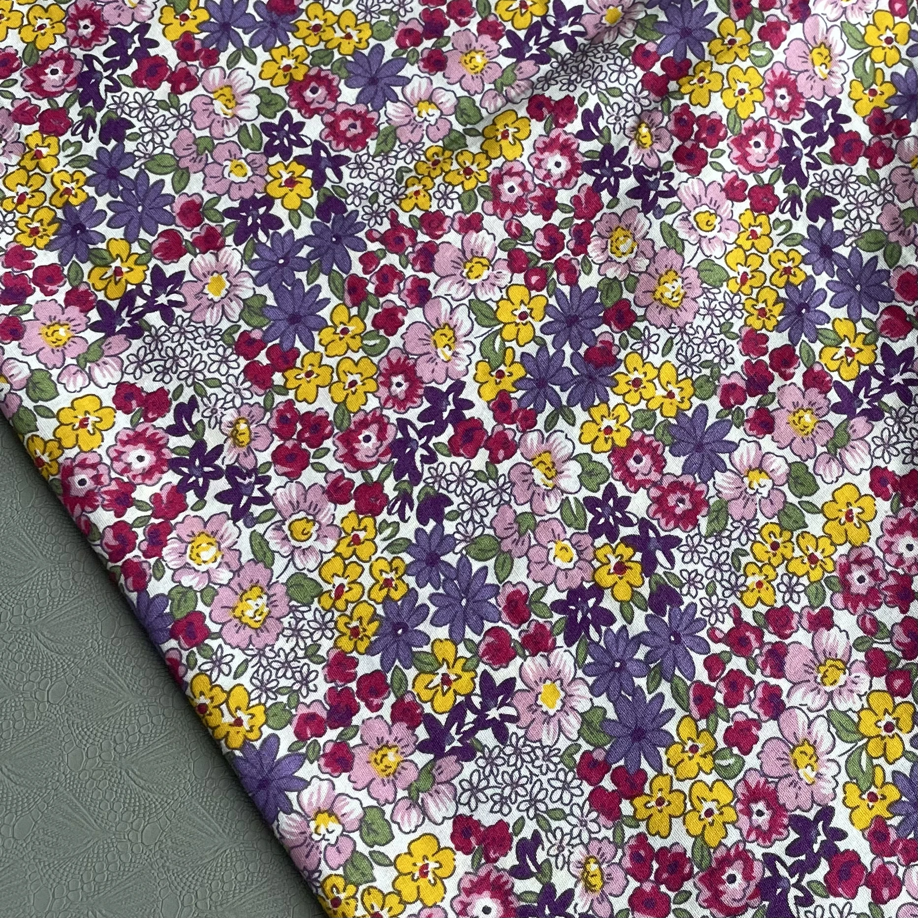 Tela de popelina con estampado Pastoral de plantas y flores, tejido de algodón de popelina para manualidades, toalla de papel de retales, se utiliza para coser vestidos de niños, 40S, 145x50