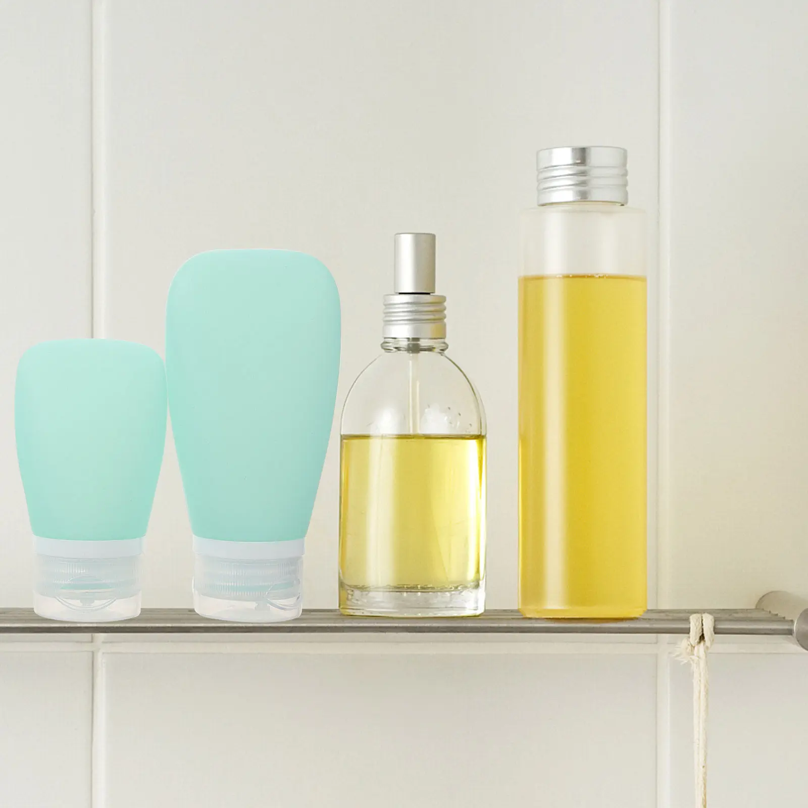 kit-3-pecas-frascos-de-silicone-reutilizaveis-com-bomba-dosadora-para-sabonete-liquido-shampoo-locao-e-Oleos-essenciais-–-ideal-para-viagem-e-recarga