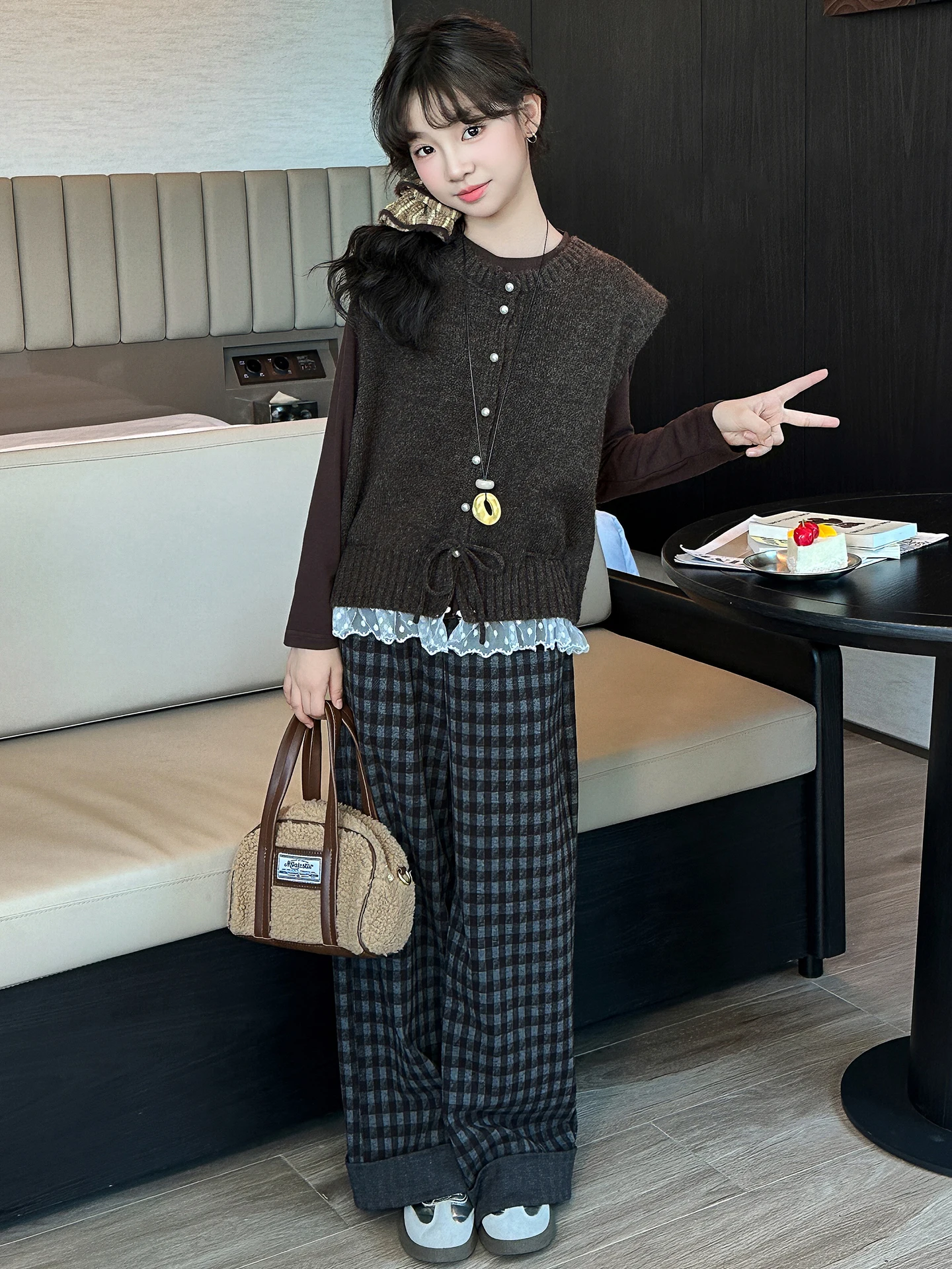 

Girls' Autumn Sweater Set Plaid Pants Base irt Tee-piece Set Casual Sle round Ne Long Sve for Junior High School S...