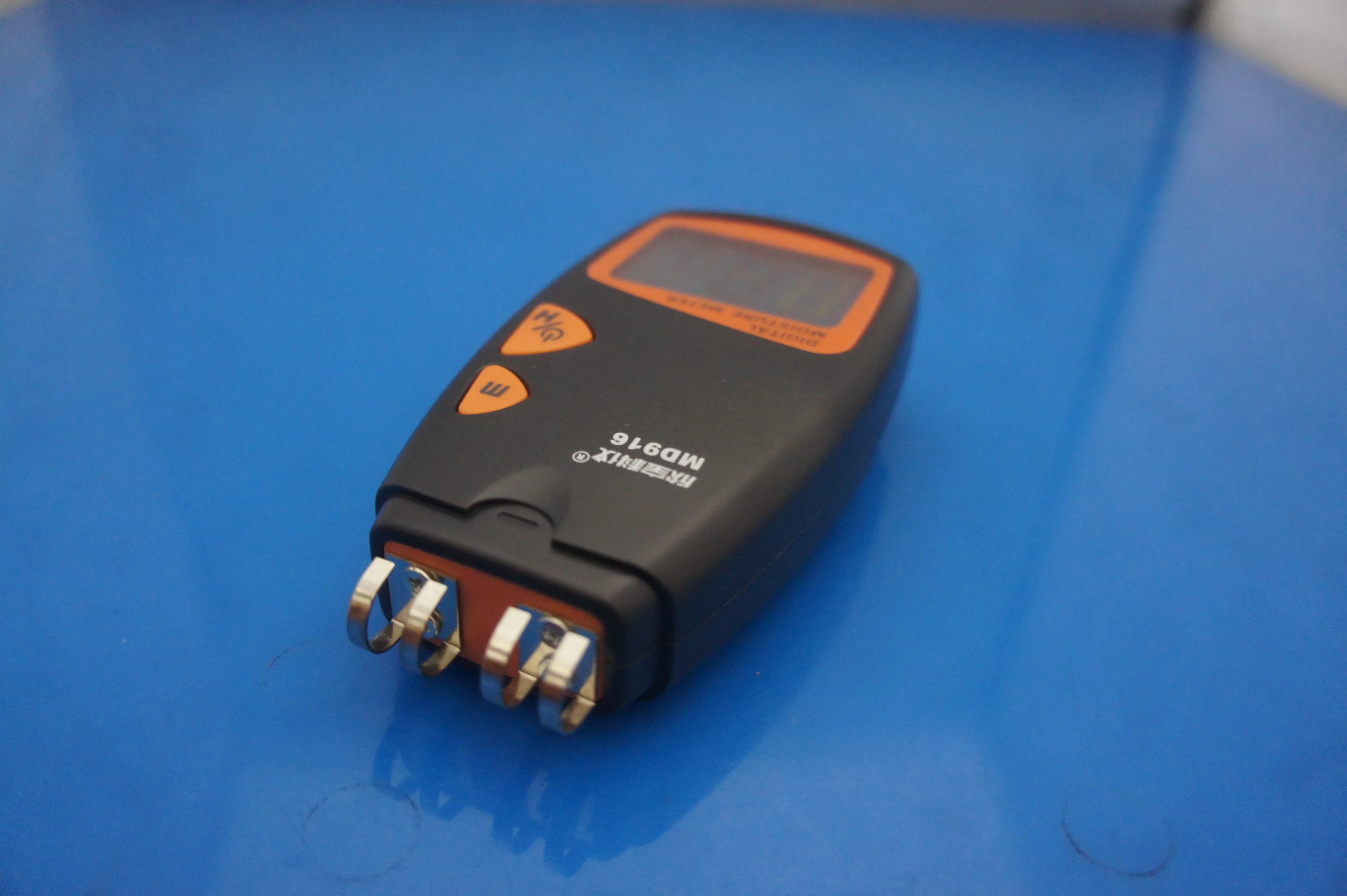 MD916 Portable Digital 4 Pins Paper Moisture Meter Tester 2%-40%