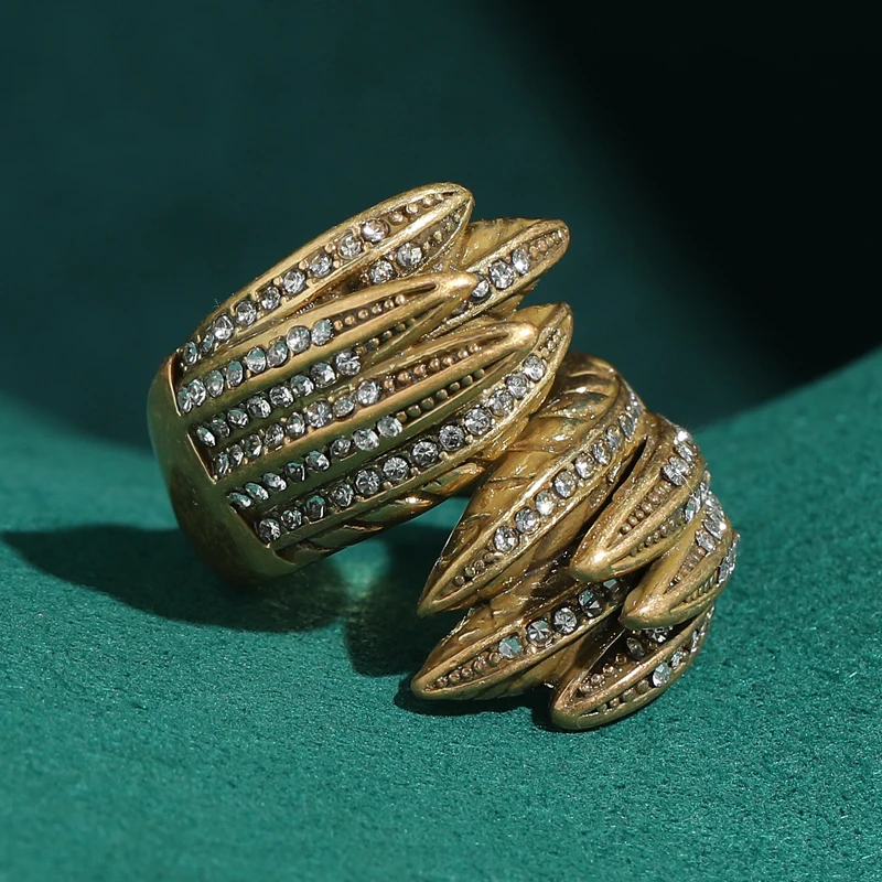 

Antique Gold Plated Rhinestones Wings Rings Feather Retro Designer Vintage Natural Jewelry Stone Luxury For Ladies 2026 New
