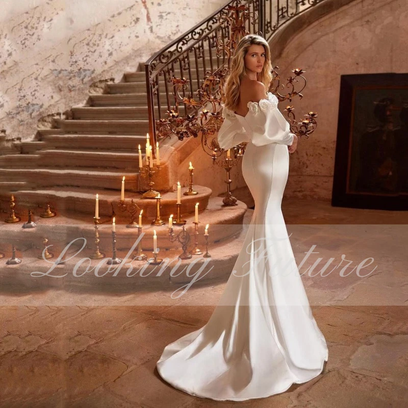 Elegant Sweetheart Tiered Mermaid Wedding Dresses Pleat 3D Flowers Half Flare Sleeve Bride Gown Backless Court Train Customized