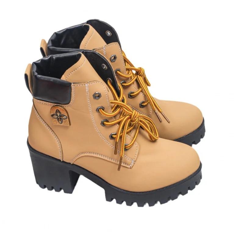 2025 خريف شتاء جديد صندل بكعب مكتنز حذاء من الجلد للنساء منصة عالية مقاوم للماء كتلة كعب عالية أعلى حجم كبير 42