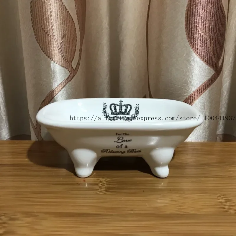 Luxurious European Ceramic Bathroom Accessories Set Stylish 4-Piece Wash Set with Smooth Surface and Elegant Glaze