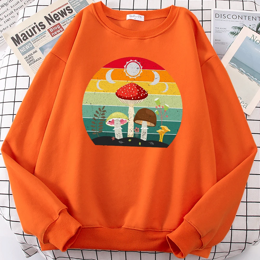 Cottagecore Estetica Fungo Luna Stampa Donna Streetwear O-Collo Y2K Felpa in pile Pullover Casual Autunno Abbigliamento da jogging